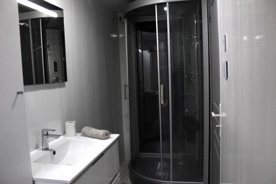 Chez Patrick Et Dominique Apartment Saint-Pierre-en-Faucigny ภายนอก รูปภาพ